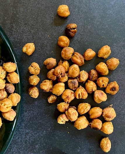 Crispy Chickpea Snacks