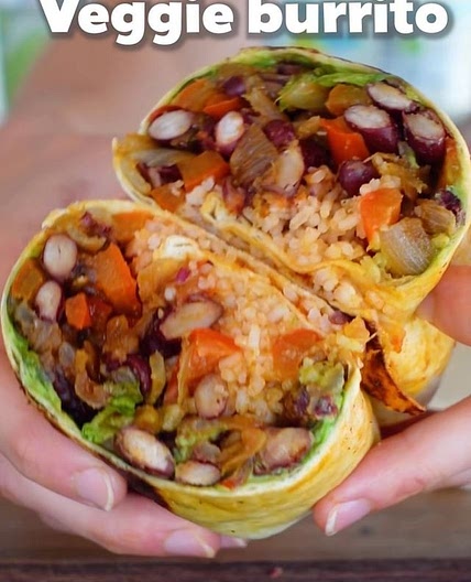 ULTIMATE VEGGIE BURRITO 🌯