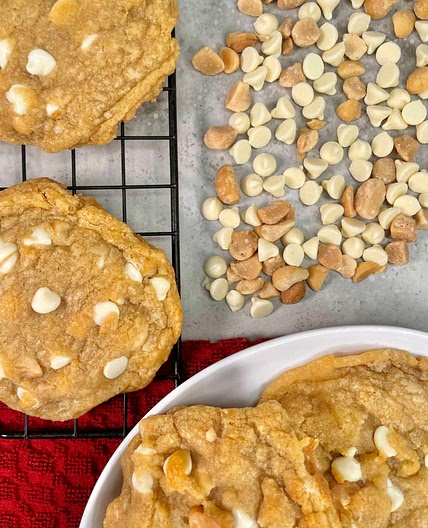 White Chocolate Macadamia Nut Cookies