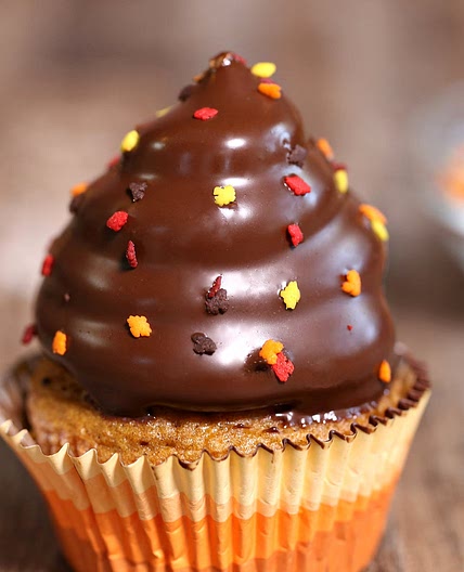 Pumpkin Spice Hi-Hat Cupcakes