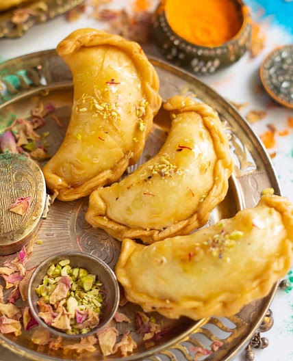 Mawa Gujiya