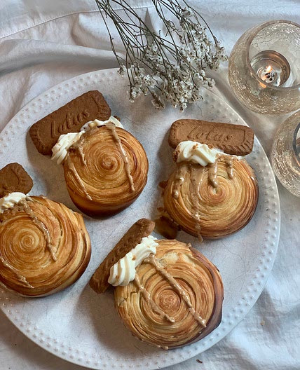Lotus suprême croissant