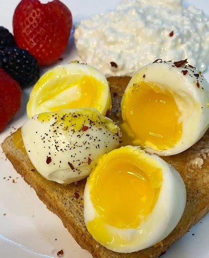 Air Fryer Poached Eggs