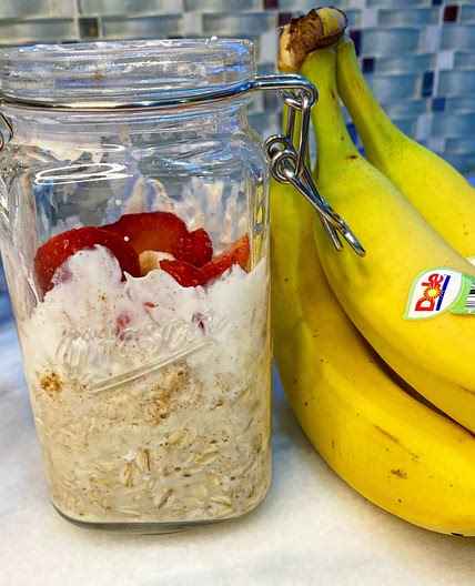 Strawberry Banana Protein Overnight Oats