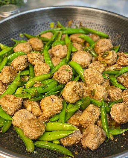 Sriracha Honey Turkey Meatball Stir Fry