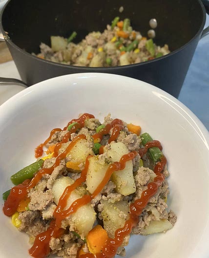 One Pot Turkey & Veggie Goulash