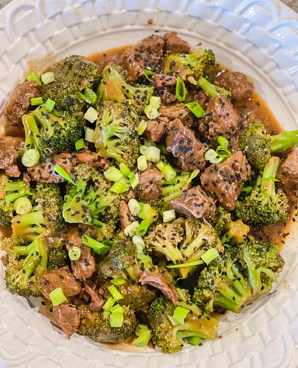 Slow cooker beef and broccoli 