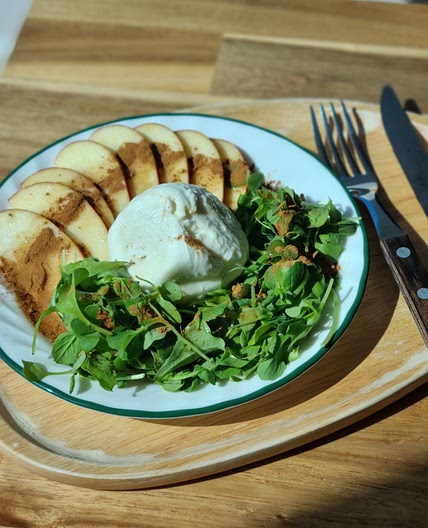 Apple Cinnamon Burrata Cheese Salad