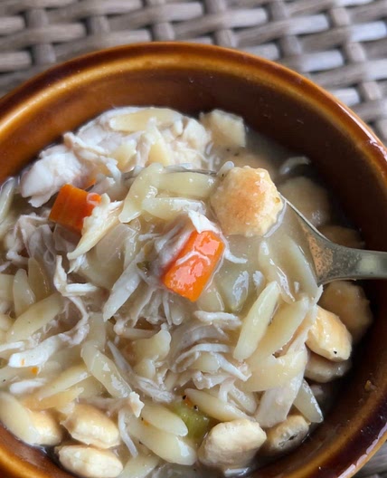 Instant Pot Lemon Chicken Orzo Soup