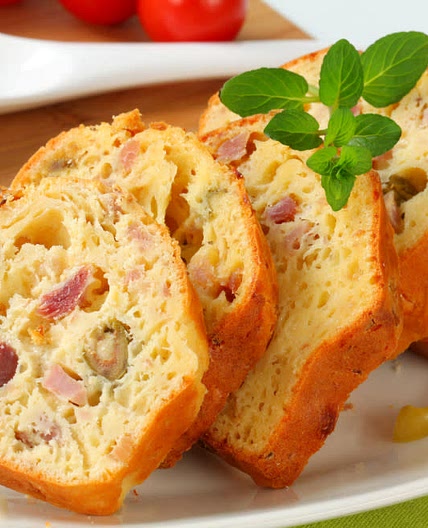 Cake salé moelleux