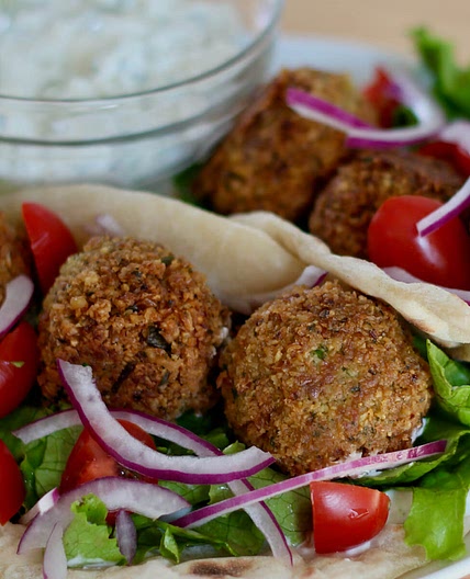 Falafel Gyros