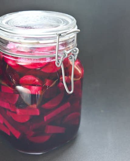 Lacto fermentation : Betteraves aux herbes