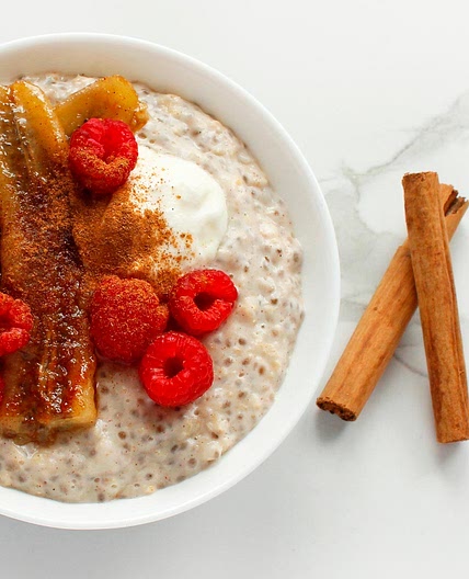 Caramelised Banana & Raspberry Oatmeal