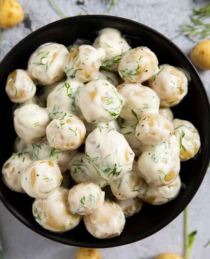 Swedish Dill Potatoes Recipe (+ Creamy Dill Sauce)