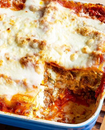World's Best Lasagna Recipe (with Video)