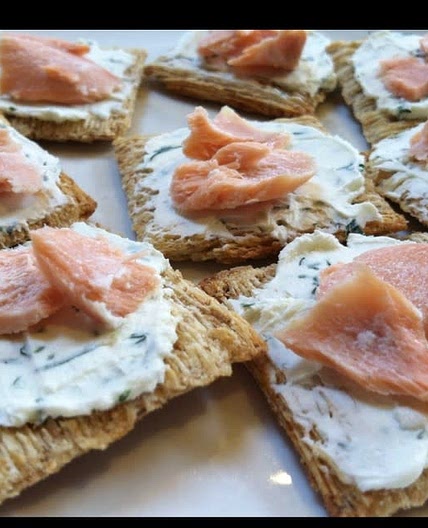 Salmon triscuit stack