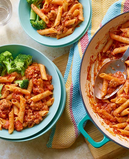 One-pan sausage pasta