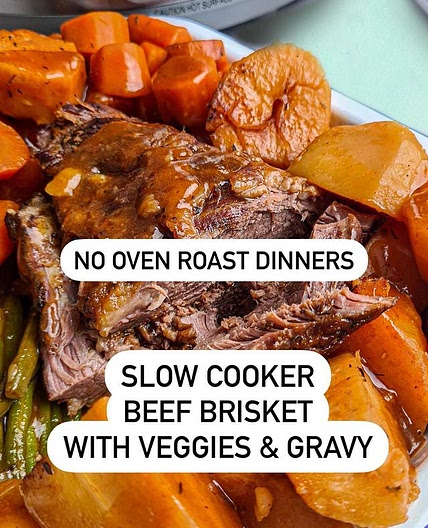 SLOW COOKER BEEF BRISKET with veggies and gravy 😍 