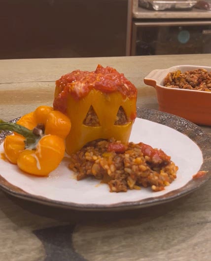 Halloween Jack-O-Lantern Stuffed Peppers