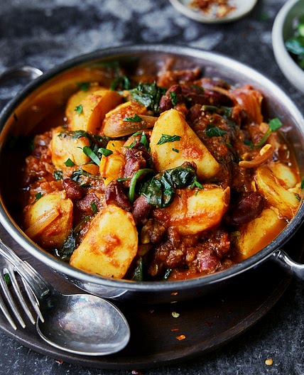 Kidney Bean and Potato Curry with Spinach - Good Eatings