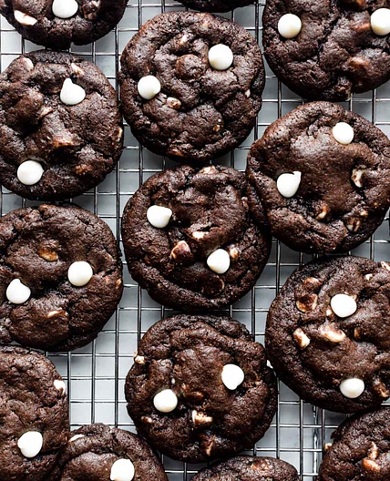 Reverse Chocolate Chip Cookies