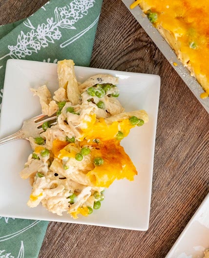 Chicken and Pea Alfredo Bake