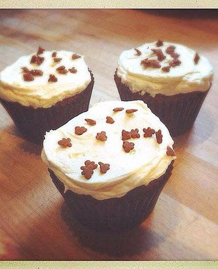 No Mixer Spiced Apple Cupcakes