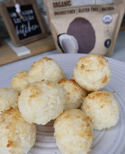 3 Ingredient coconut macaroons