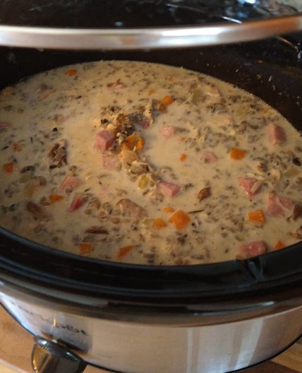 Slow Cooker Chicken and Wild Rice Soup