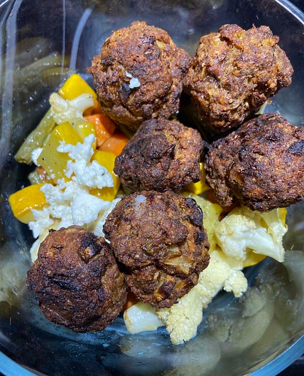 Chilli Beef Meatballs with Spring Vegetables