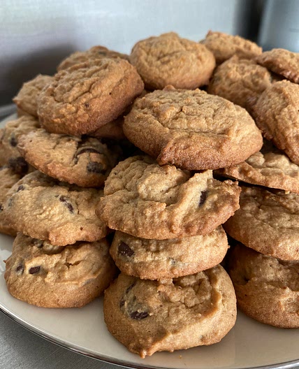 Peanut Butter and Chocolate Chip Millet Cookies