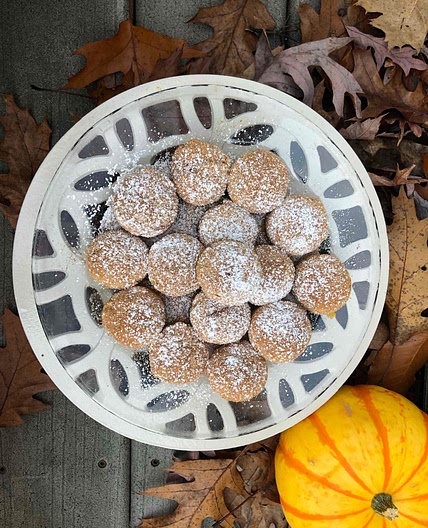 Mini Pumpkin Spice Donuts