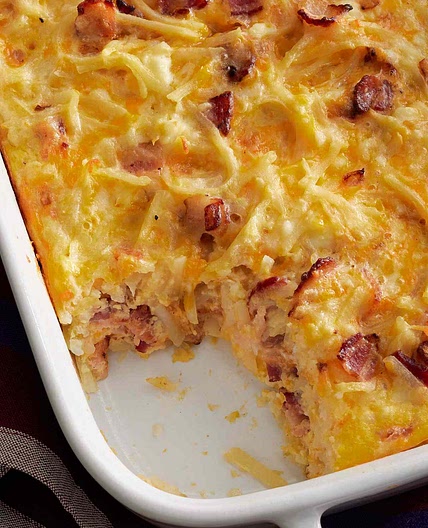 Cheesy Amish Breakfast Casserole