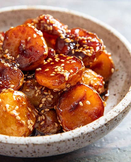 Korean Sweet Soy-Glazed Potatoes (Gamja Bokkeum) Recipe
