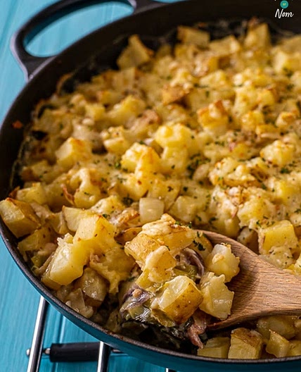 Pinch of Nom - LEEK & BACON TARTIFLETTE