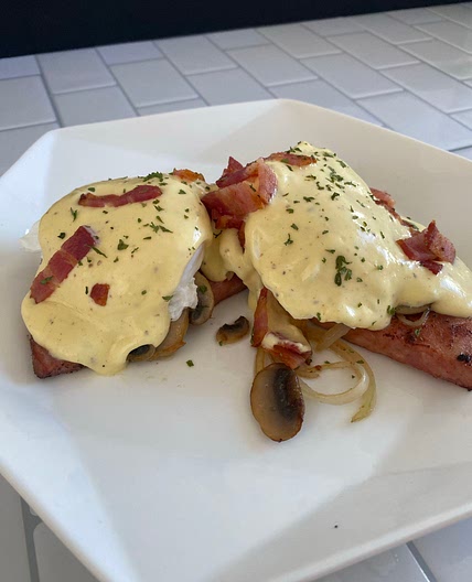 WIC Approved Ham Steak Benedict