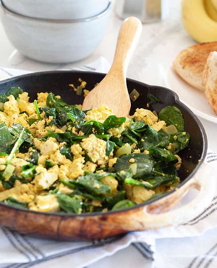 Spinach Tofu Scramble