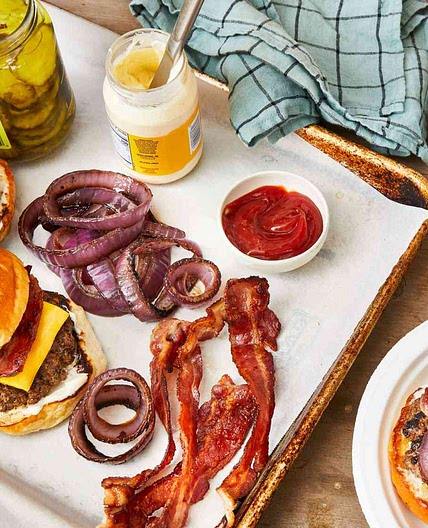Cast-Iron Skillet Burgers