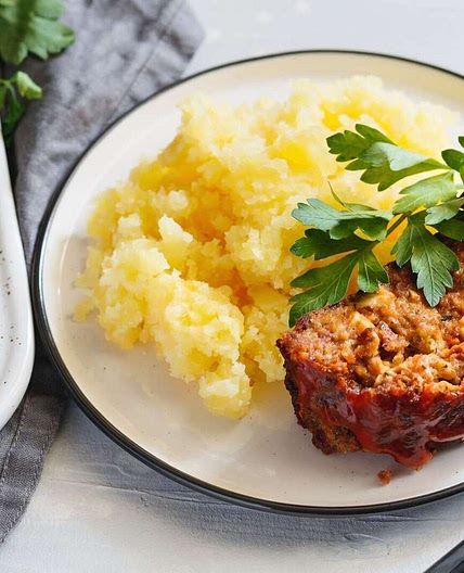 Classic Lipton Onion Soup Meatloaf
