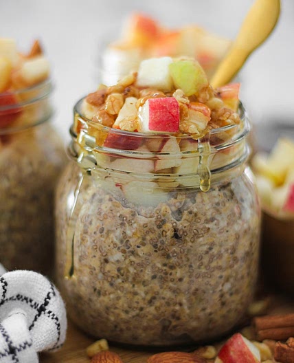 Easy Apple Pie Overnight Oats Recipe