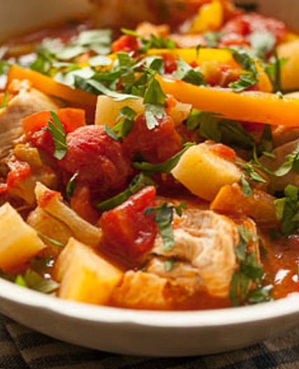 Panamanian Spicy Stewed Chicken
