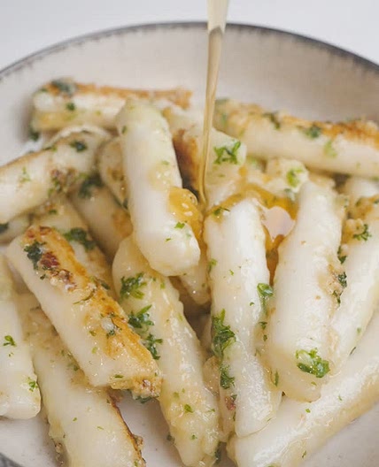 Garlic Butter Honey Tteokbokki