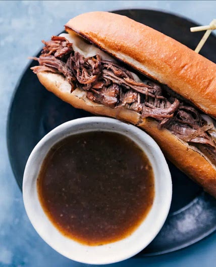 French Dip Sandwiches (Crock Pot)
