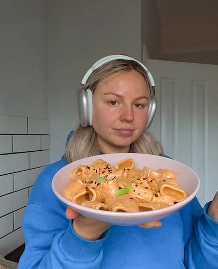 Vegan Creamy Capsicum Pasta