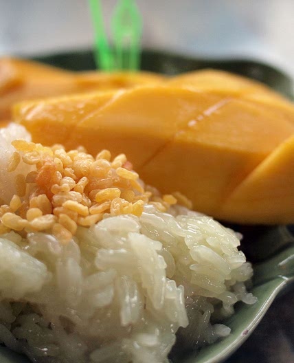 Vietnamese Peanut Sticky Rice With Coconut Milk