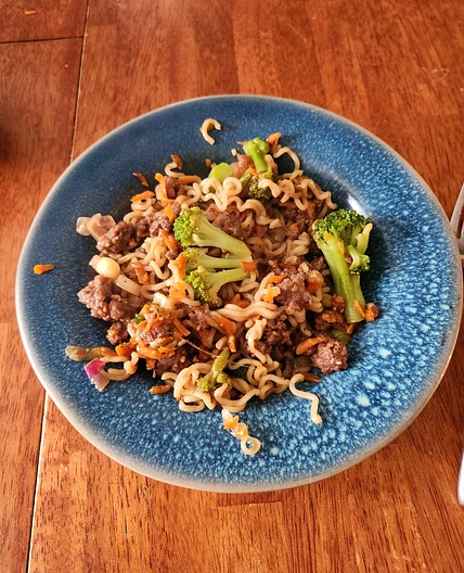 Stir-fry Beef with Noodles