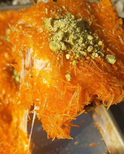Knafeh! Cheesy sweet Kataifi dough pie
