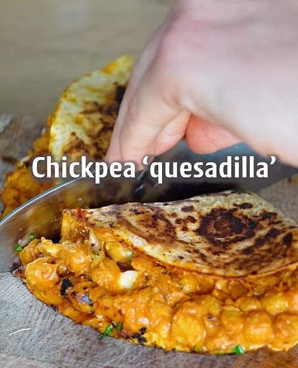 CHICKPEA ‘QUESADILLAS’ 🌯