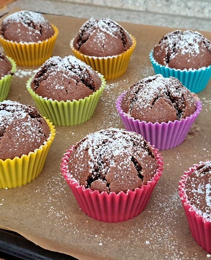 Muffins mit weißer Schokolade