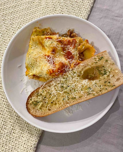 No boil spicy Italian sausage and meatball lasagna 